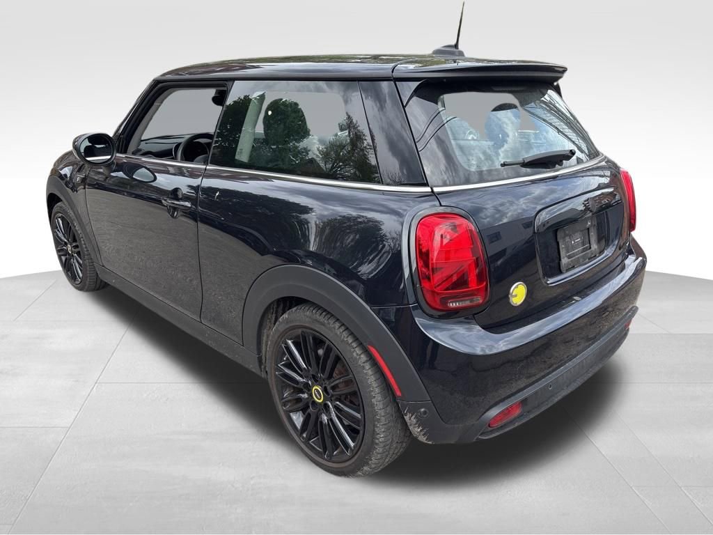 Certified 2024 MINI Cooper SE FWD image 2