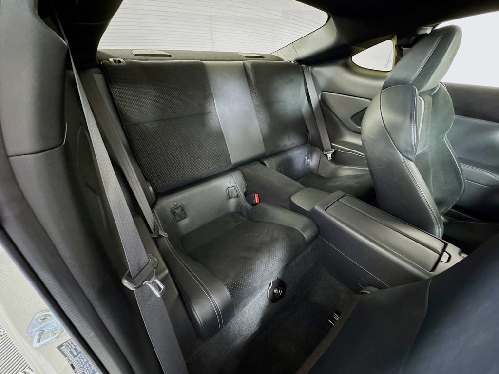 Used 2023 Toyota GR86 Premium w/ ALL Weather Mat Package (TMS) image 25