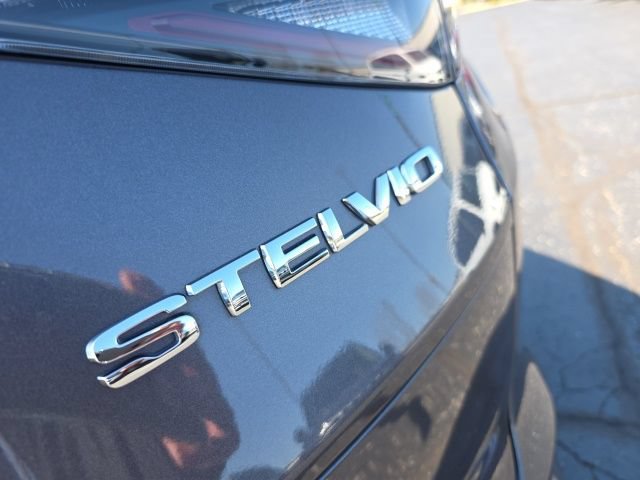 Used 2024 Alfa Romeo Stelvio Ti AWD/4WD image 58