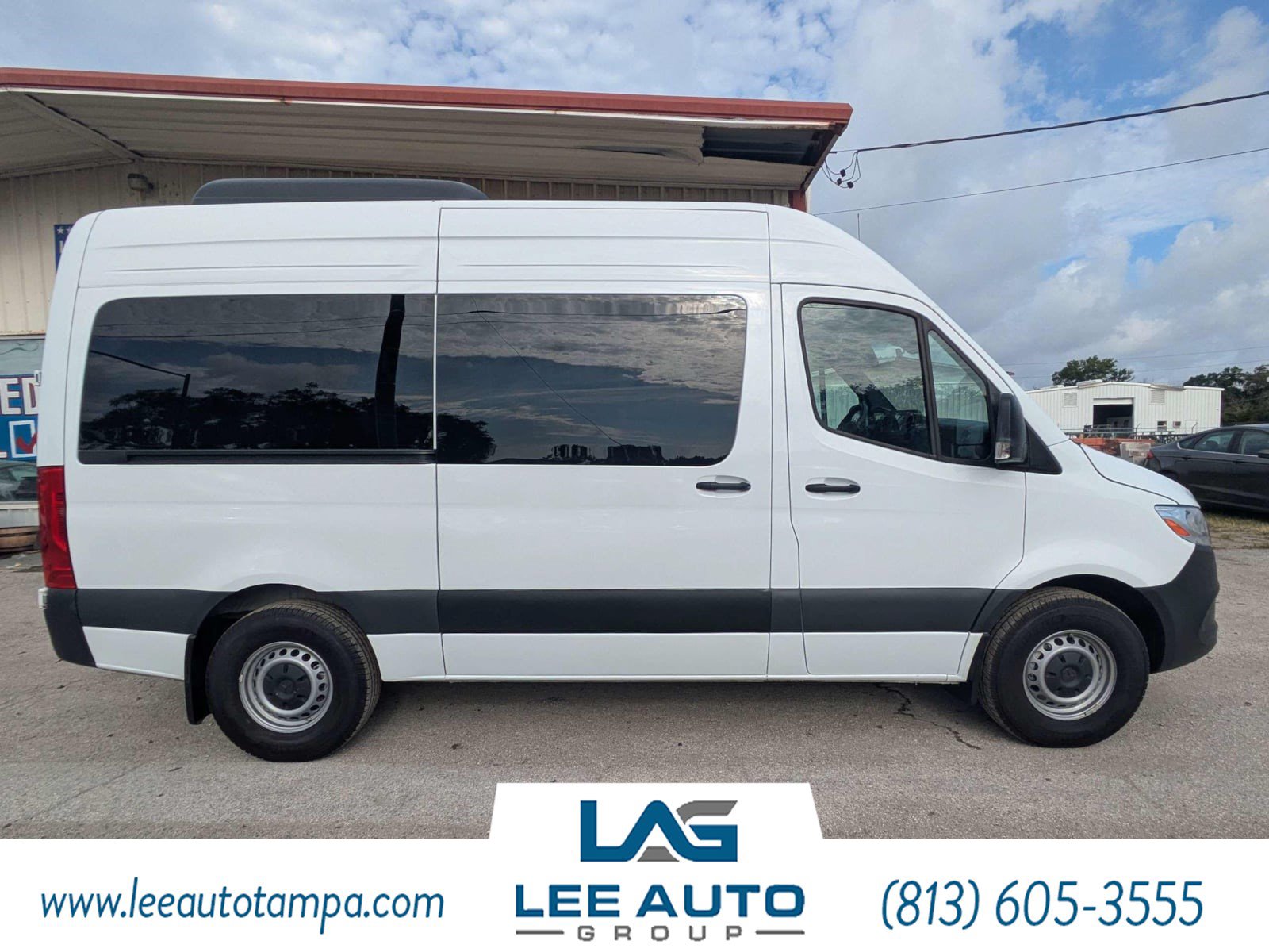 Used 2024 Mercedes-Benz Sprinter 2500 image 2