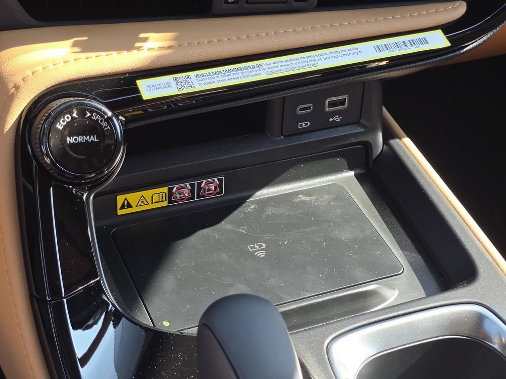 New 2026 Lexus NX 350 AWD image 18