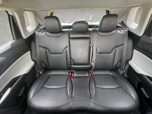 Used 2022 Jeep Compass Limited w/ Elite Group AWD/4WD image 22