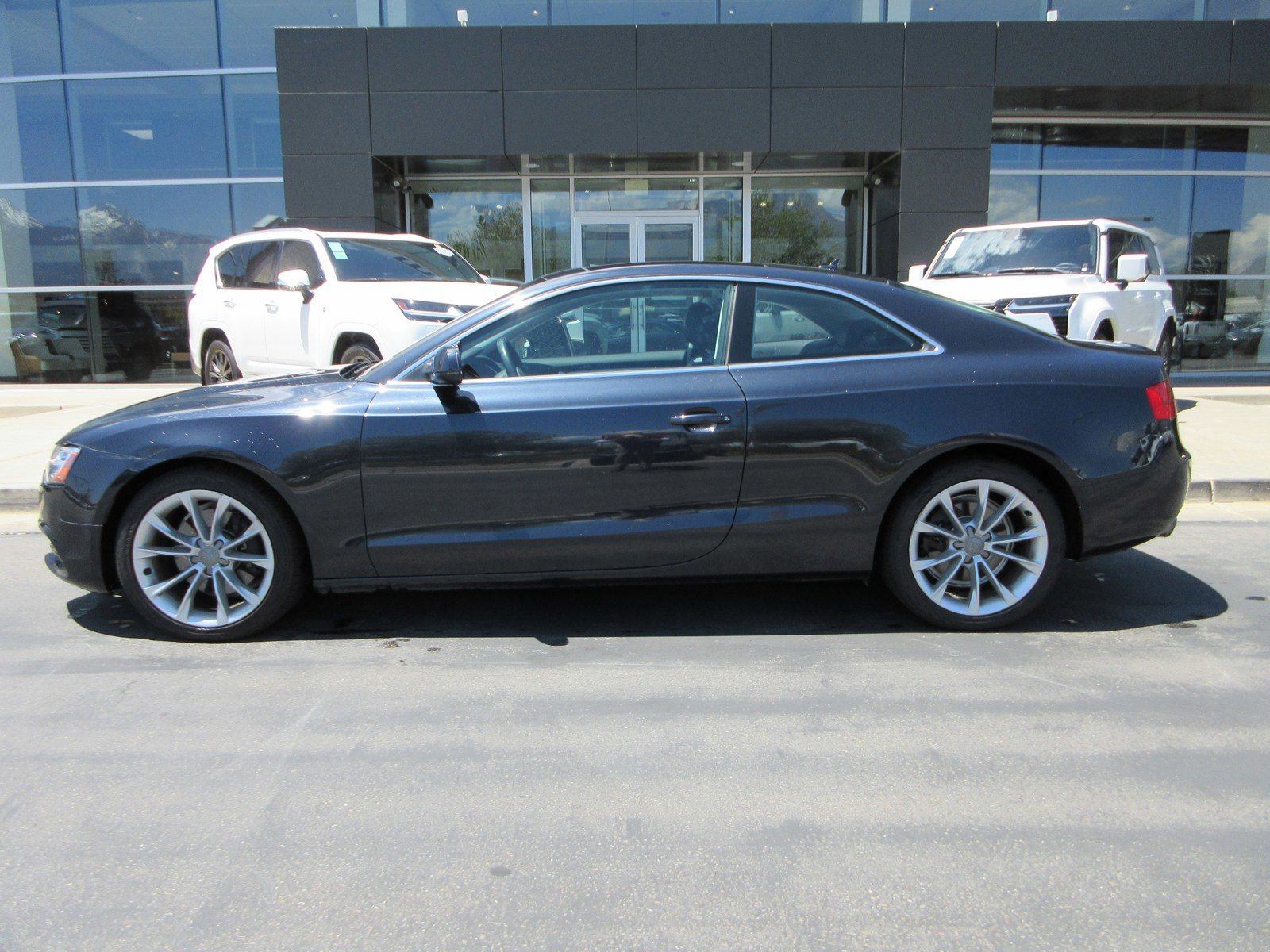 Used 2014 Audi A5 2.0T Premium Plus w/ Premium Plus Package AWD/4WD image 3