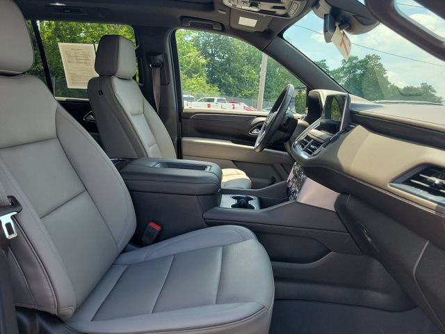 Used 2023 GMC Yukon SLT w/ SLT Premium Package AWD/4WD image 29