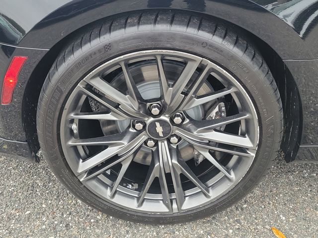 Used 2018 Chevrolet Camaro ZL1 image 6