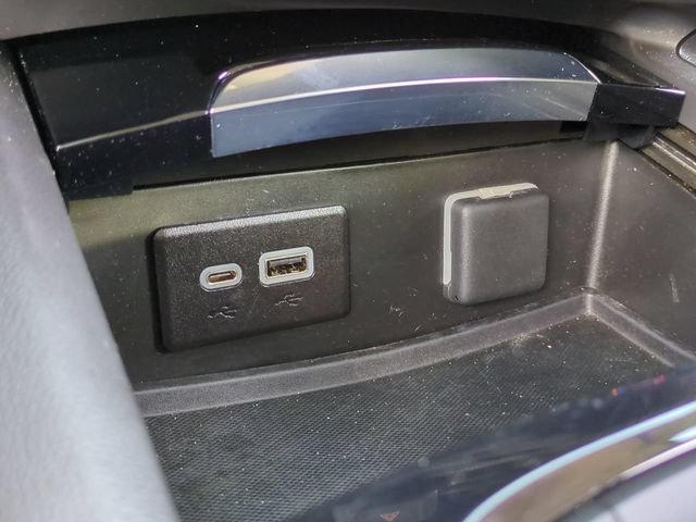 Used 2023 Buick Envision Preferred FWD image 21