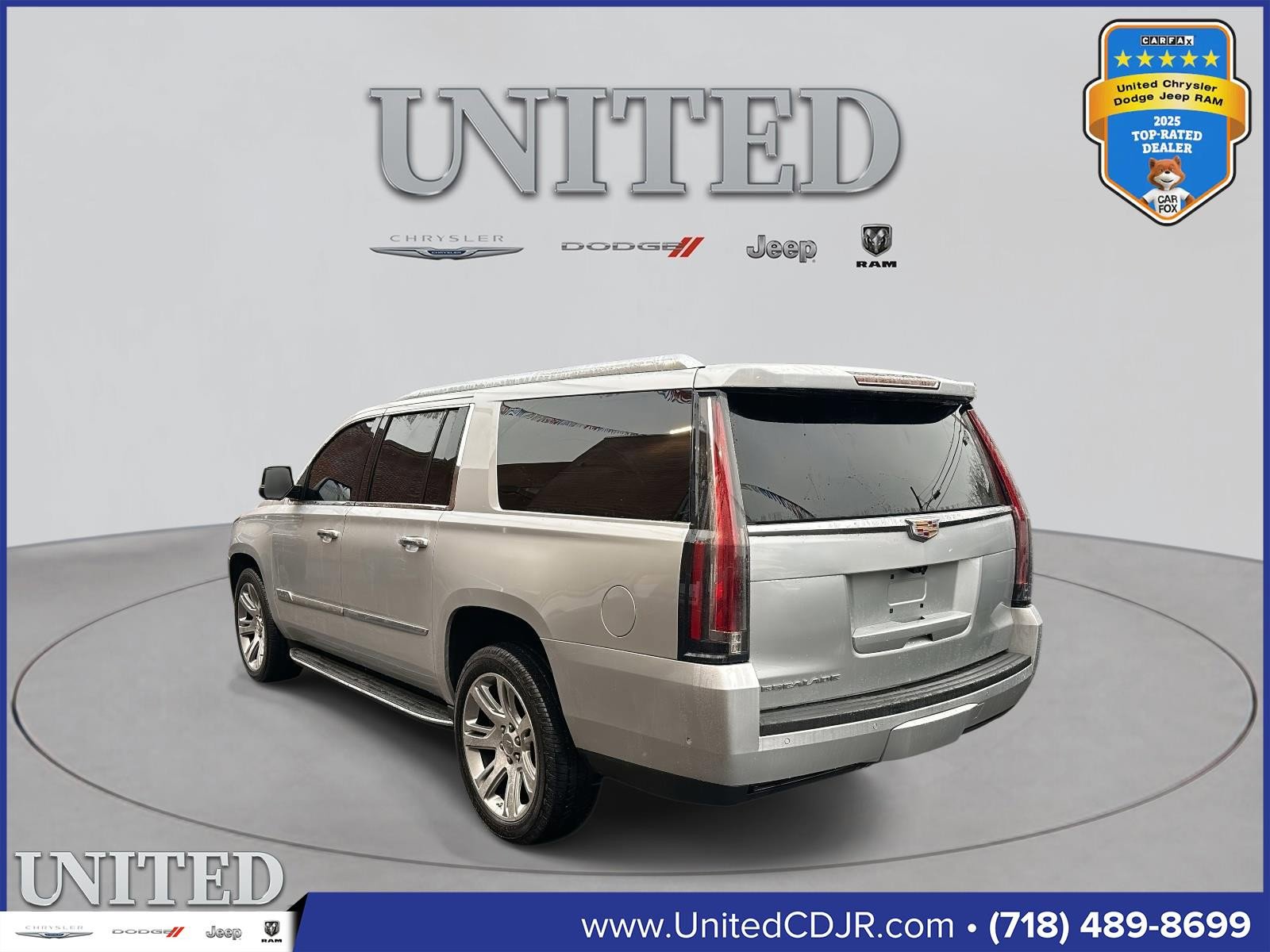 Used 2019 Cadillac Escalade ESV Luxury image 6