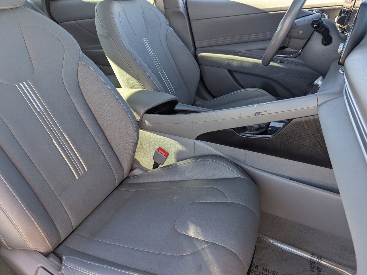 Used 2021 Hyundai Elantra SEL w/ Convenience Package image 8