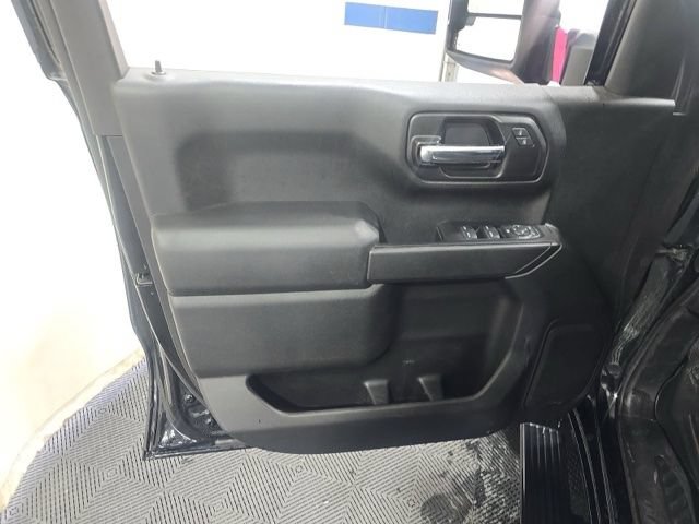 Used 2020 Chevrolet Silverado 1500 Custom w/ Custom Value Package AWD/4WD image 14