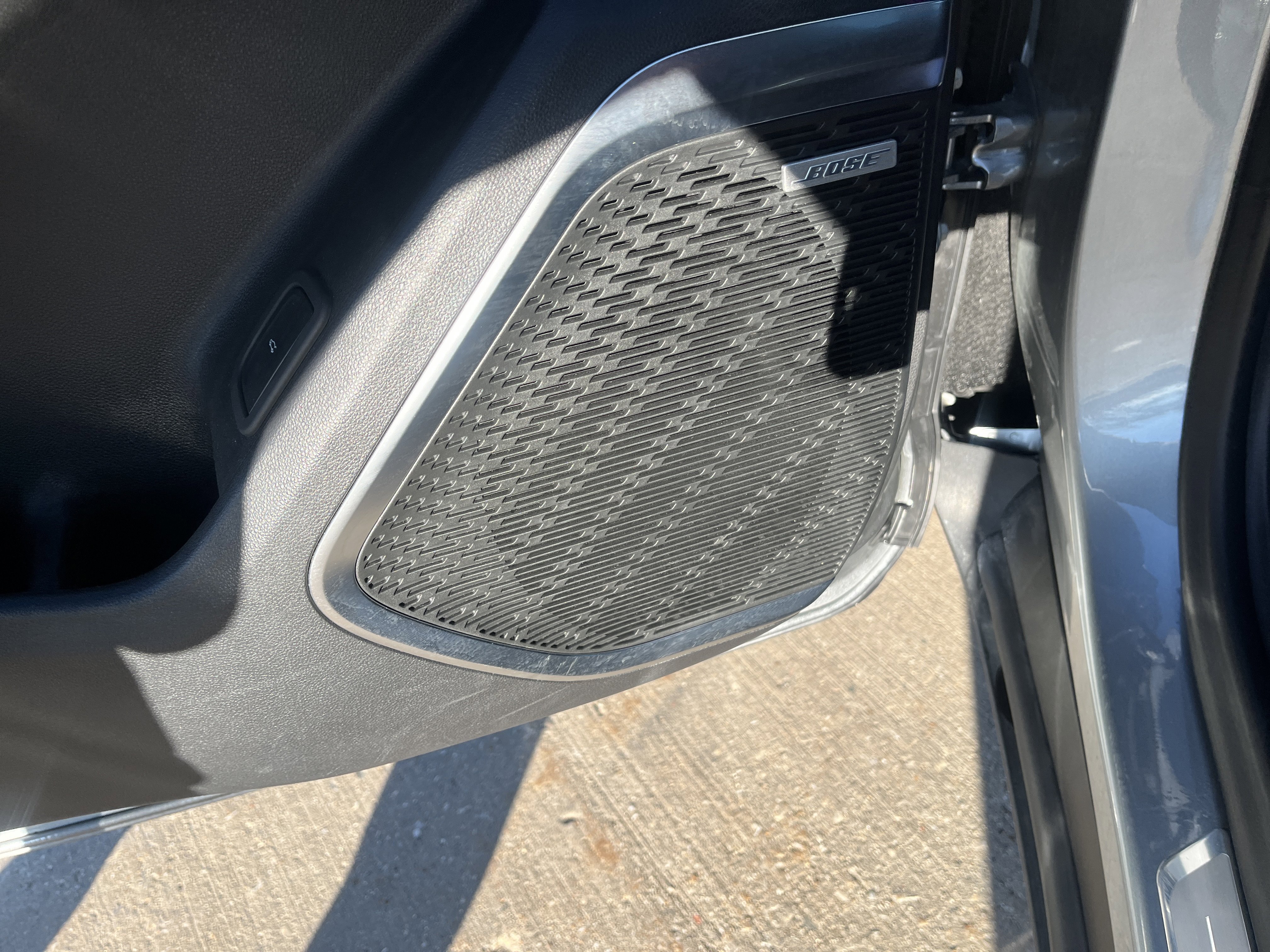 Used 2025 Buick Enclave Preferred image 11