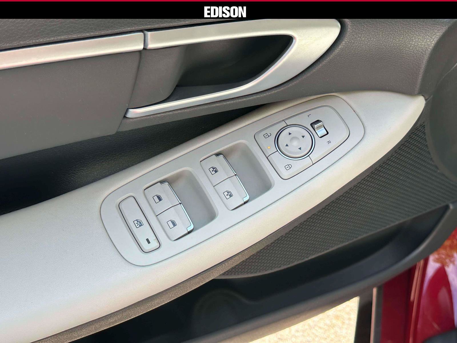 Used 2024 Hyundai Sonata SEL FWD image 15