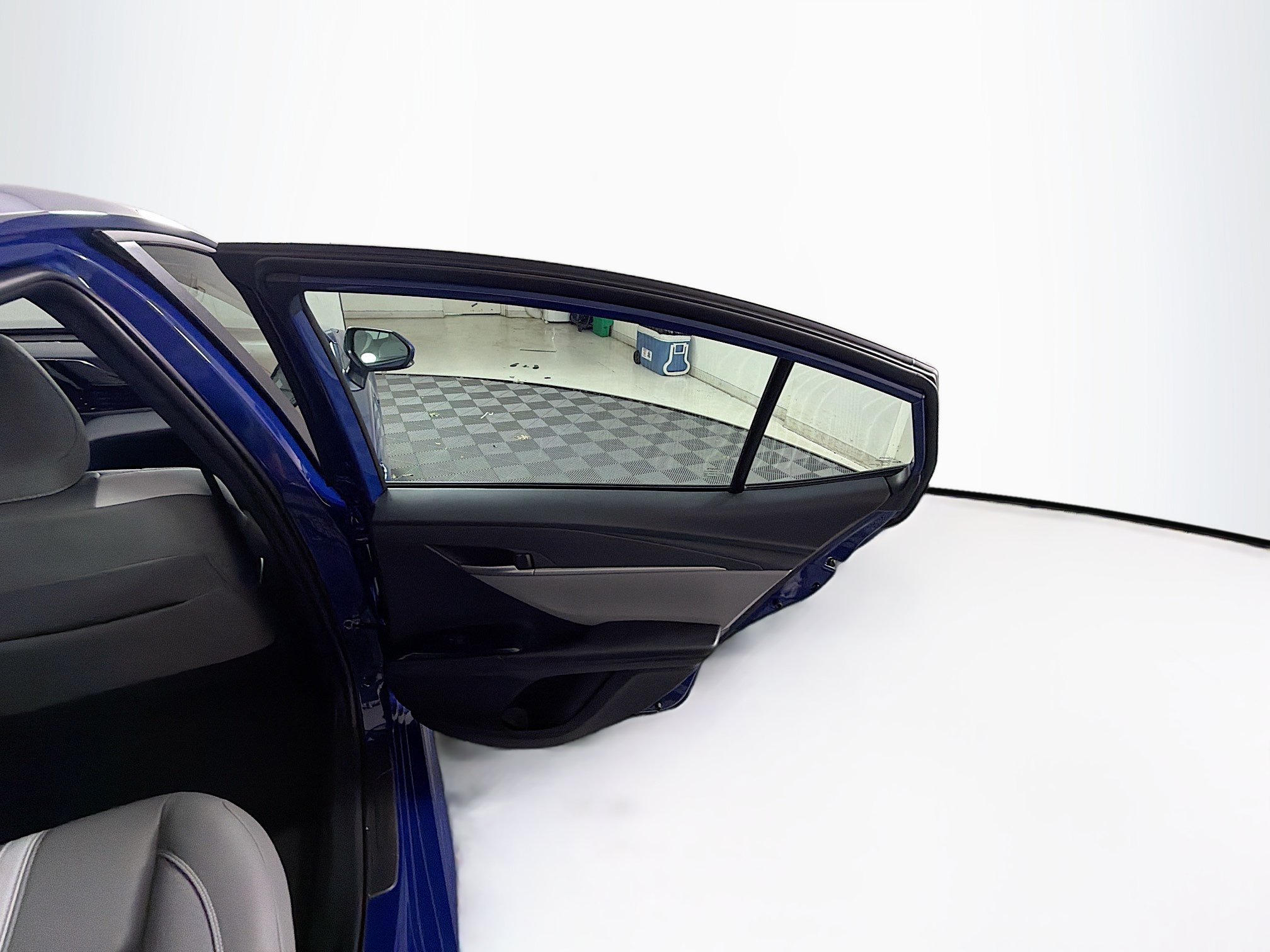 Used 2026 Toyota Camry SE FWD image 29