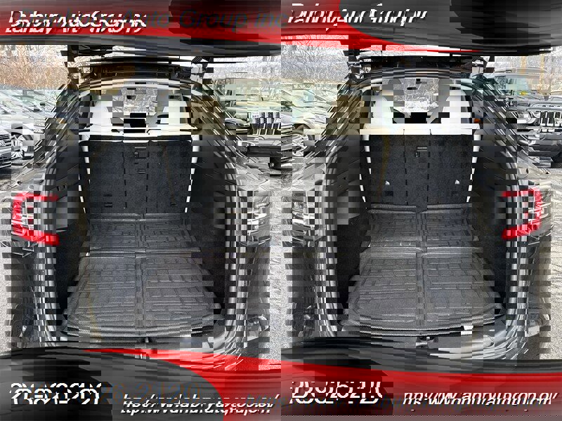 Used 2021 Tesla Model Y Long Range image 13