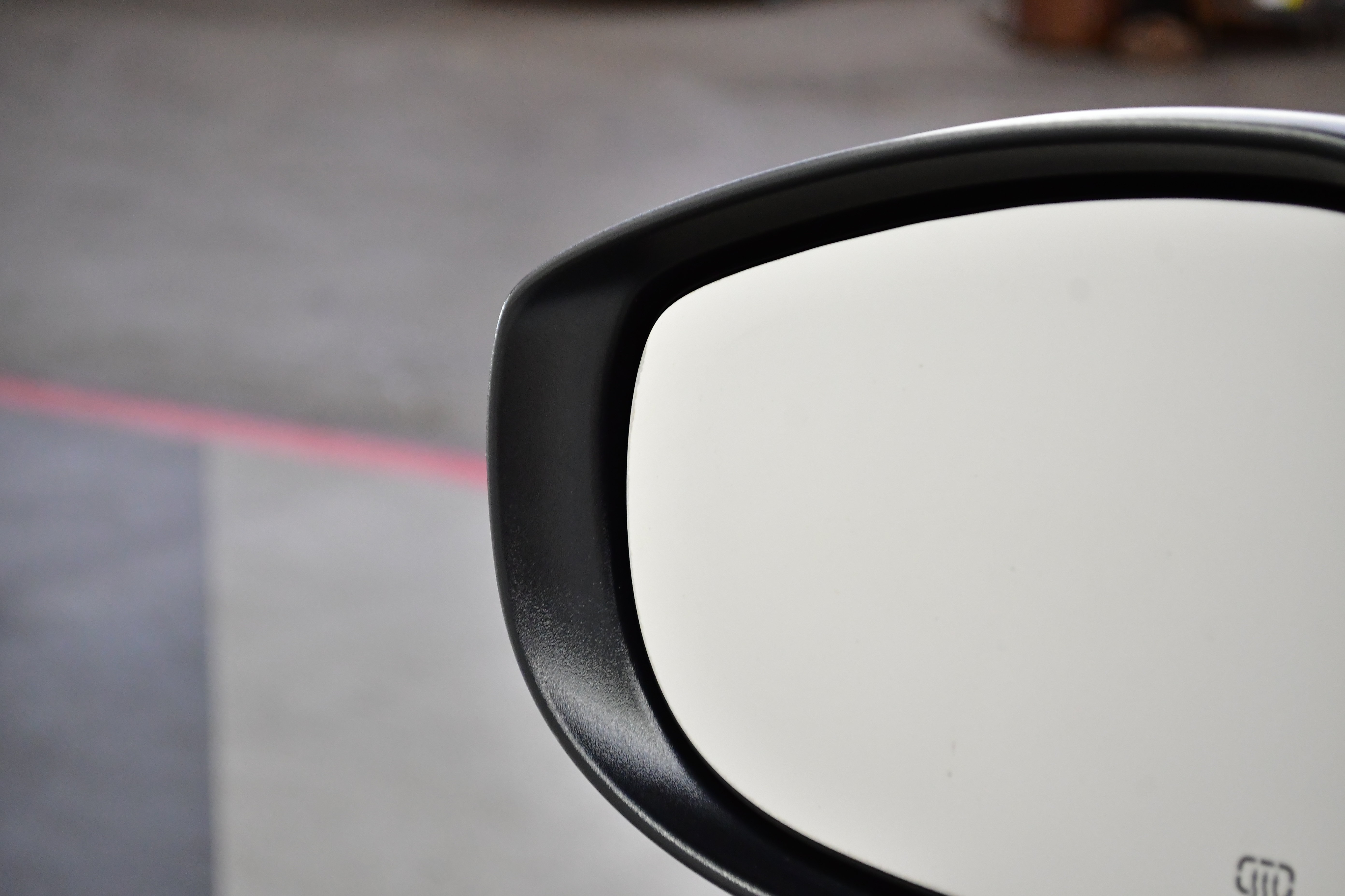 Used 2023 Chrysler Voyager LX FWD image 16