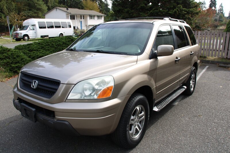 Used 2004 Honda Pilot EX image 1