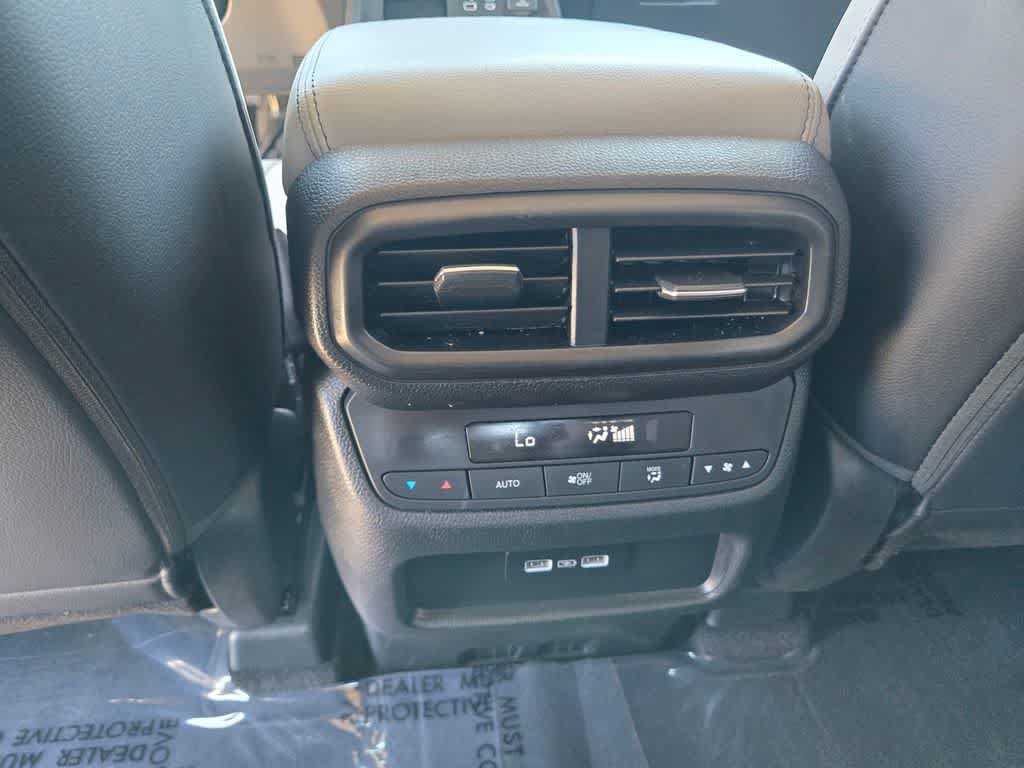 Used 2023 Honda Pilot EX-L image 13