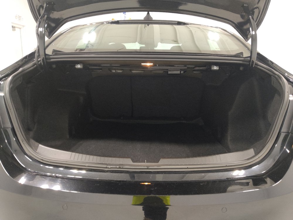 Used 2022 Chevrolet Malibu RS image 29