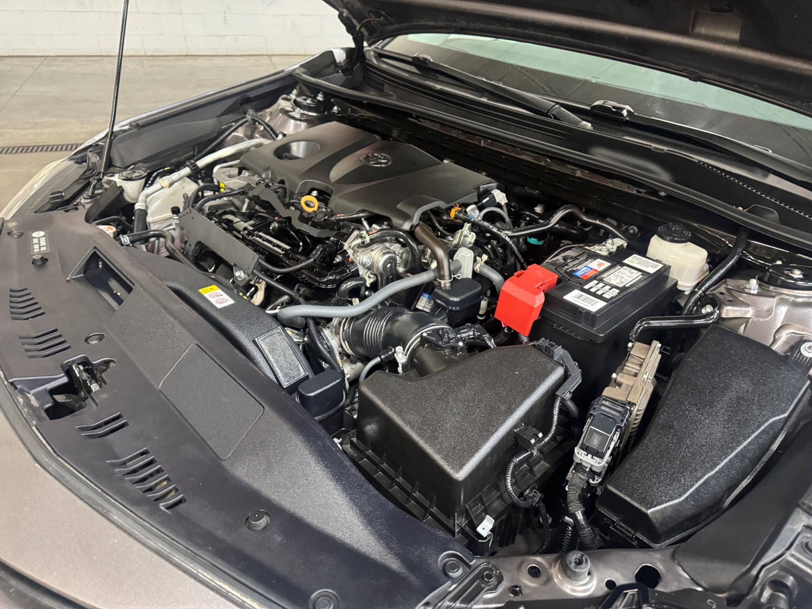 Used 2022 Toyota Camry SE FWD image 22