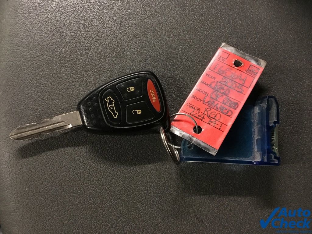 Used 2005 Jeep Grand Cherokee Limited image 49