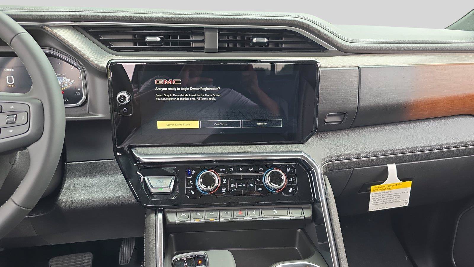 New 2026 GMC Sierra 1500 Denali w/ Denali Reserve Package AWD/4WD image 22