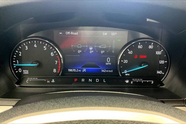 Used 2023 Ford Explorer XLT AWD/4WD image 22