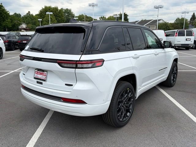 New 2026 Jeep Grand Cherokee Summit AWD/4WD image 7