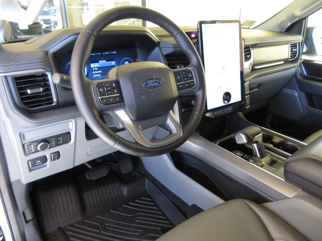 Certified 2025 Ford F150 Lightning Flash AWD/4WD image 26