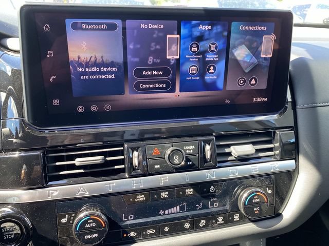 New 2026 Nissan Pathfinder SL w/ SL Premium Package AWD/4WD image 12