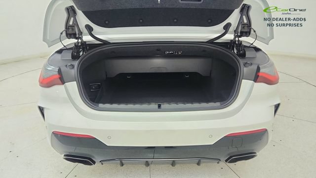 Used 2024 BMW M440i Convertible w/ Premium Package RWD image 21