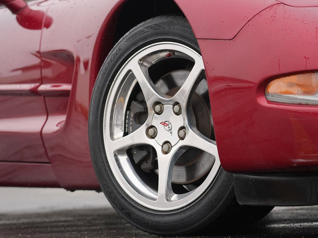 Used 2002 Chevrolet Corvette Convertible w/ Preferred Equipment Group2 image 12