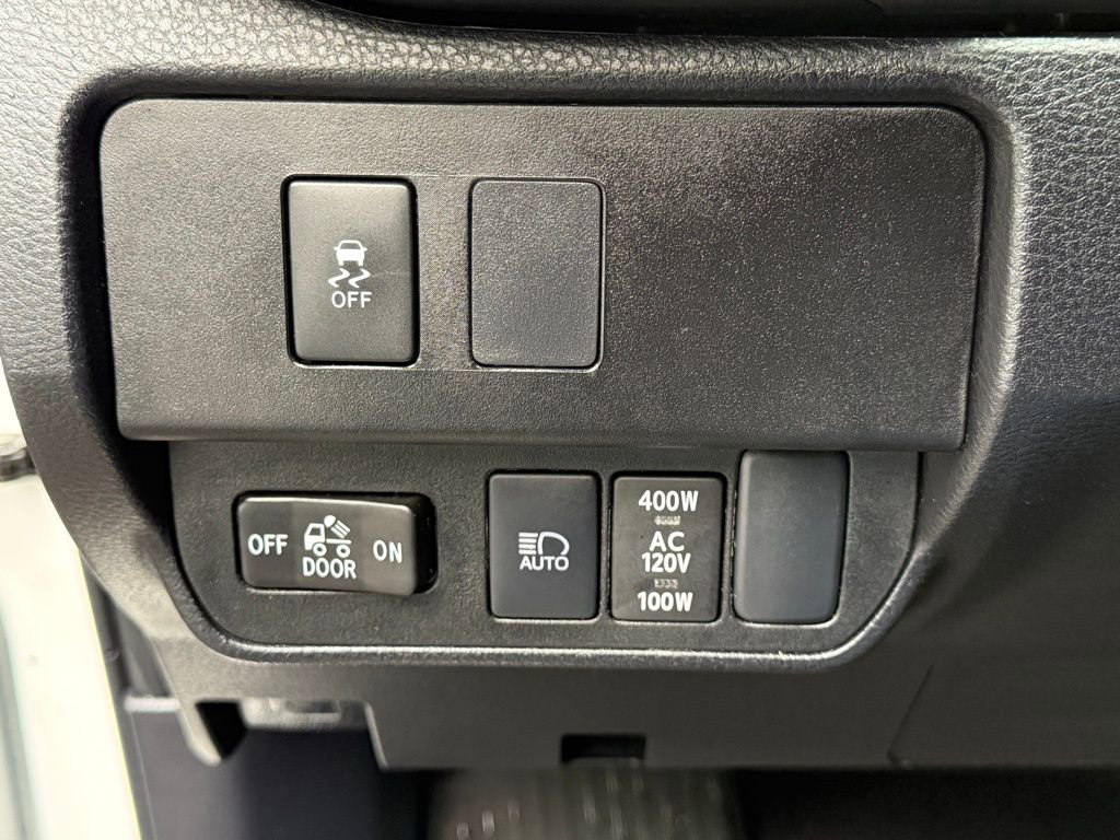 Certified 2023 Toyota Tacoma TRD Off-Road w/ Technology Package image 23