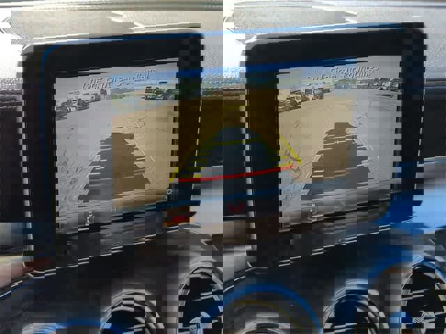 Used 2018 Mercedes-Benz GLC 300 4MATIC image 30