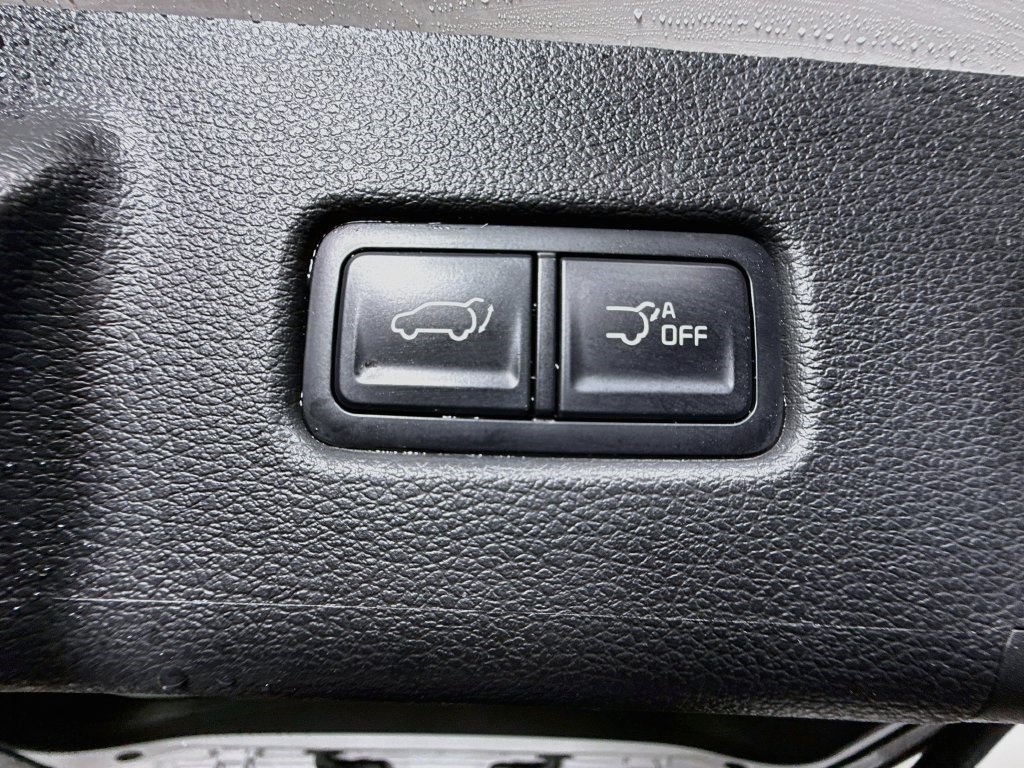 Used 2024 Kia Telluride EX w/ EX Captain's Chair Package FWD image 44