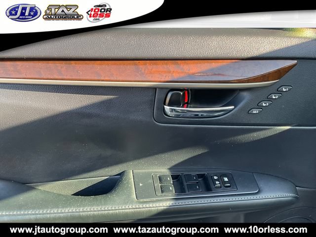 Used 2014 Lexus ES 350 w/ Premium Package FWD image 19