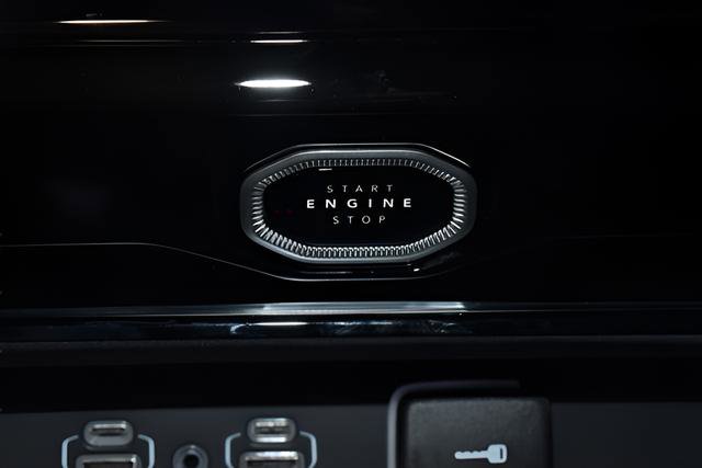 New 2026 Jeep Grand Cherokee Altitude AWD/4WD image 20