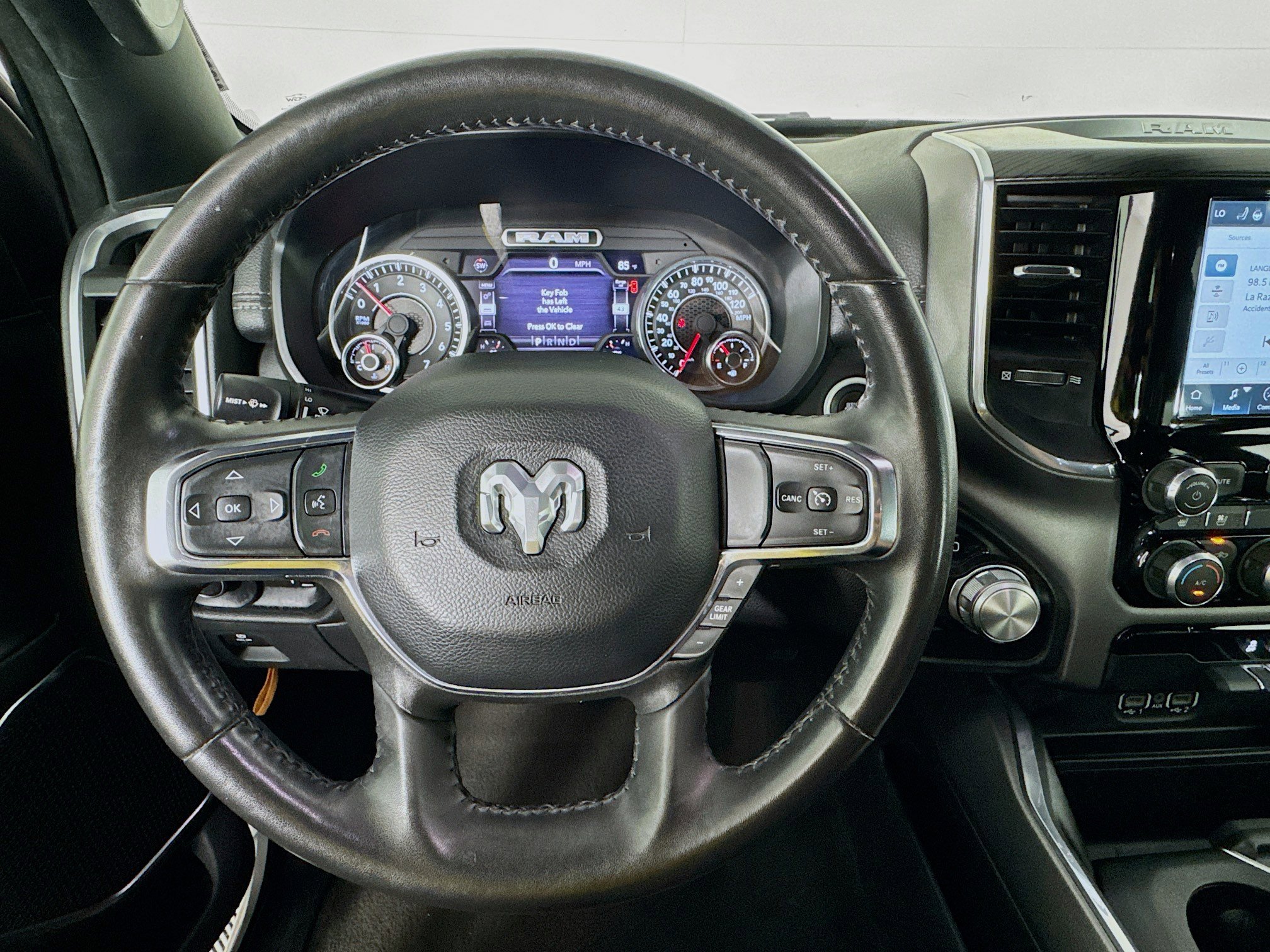 Used 2024 RAM 1500 Laramie RWD image 11