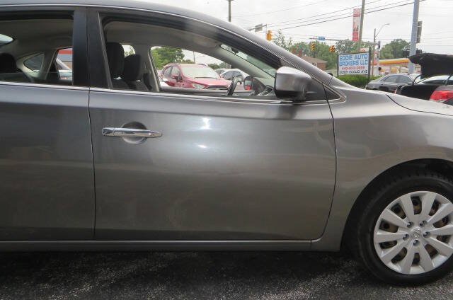 Used 2018 Nissan Sentra S FWD image 33