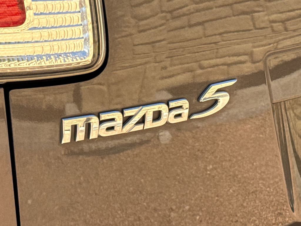 Used 2010 MAZDA MAZDA5 Sport image 7