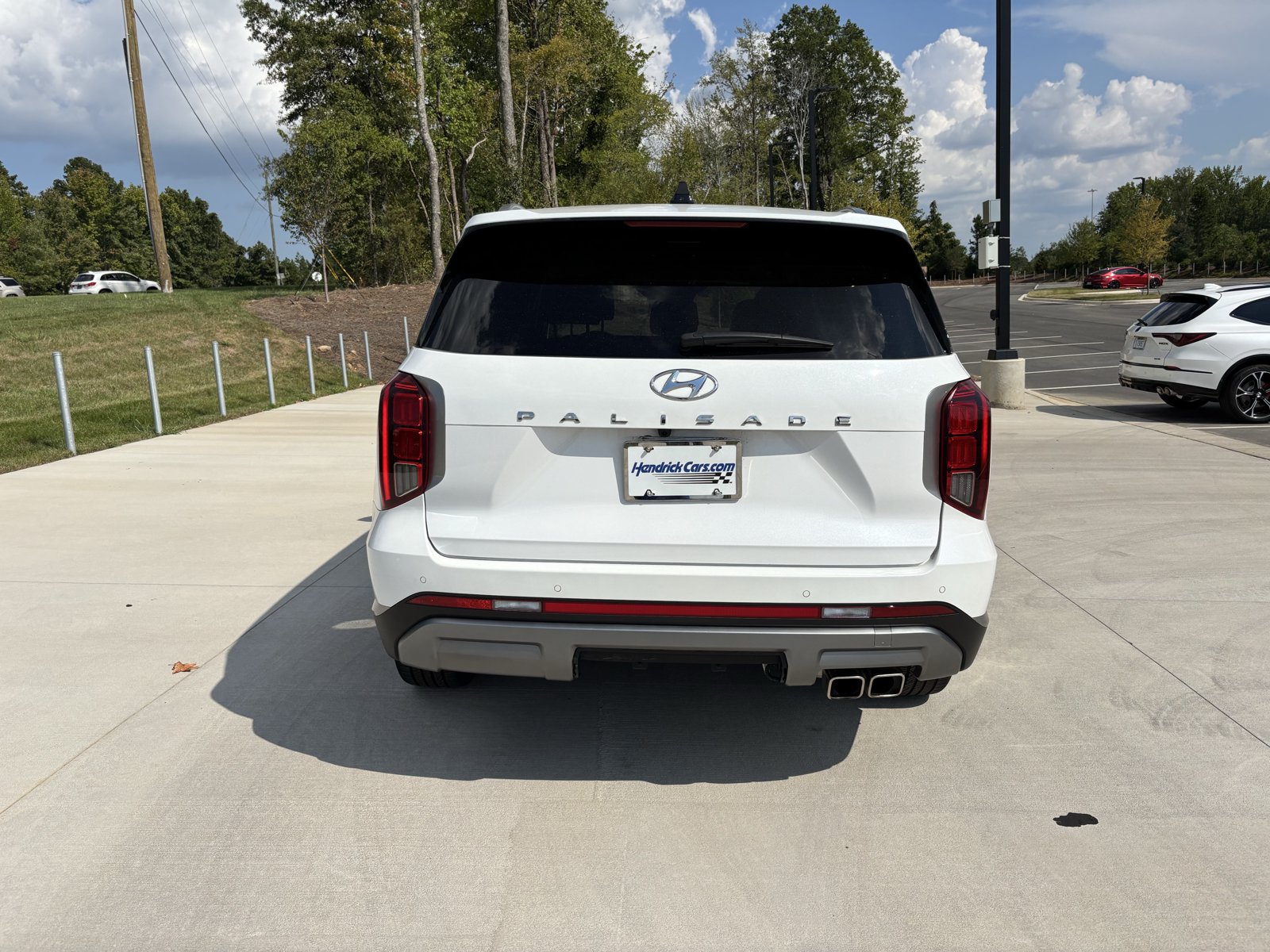 Used 2025 Hyundai Palisade SEL FWD image 8