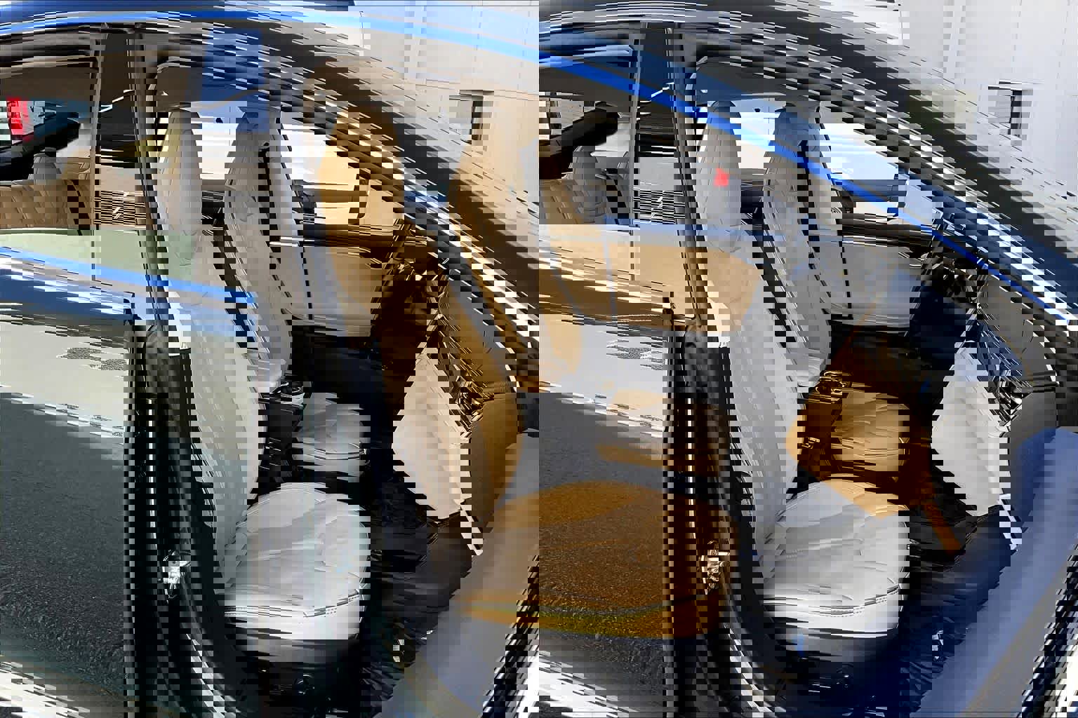 Used 2013 Tesla Model S Performance image 8