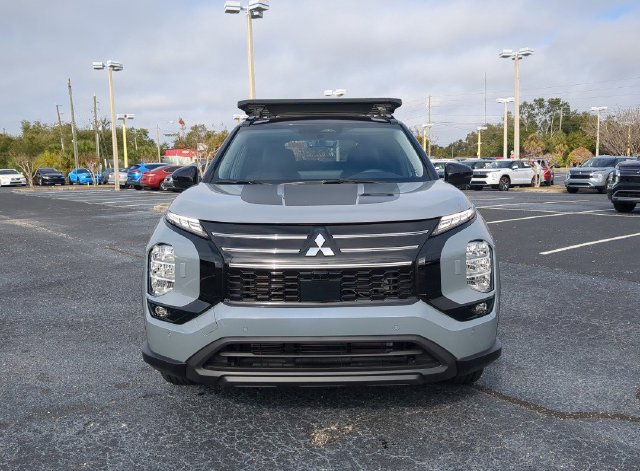 New 2026 Mitsubishi Outlander AWD image 3