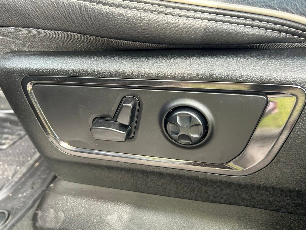 Used 2023 RAM 1500 Limited RWD image 17