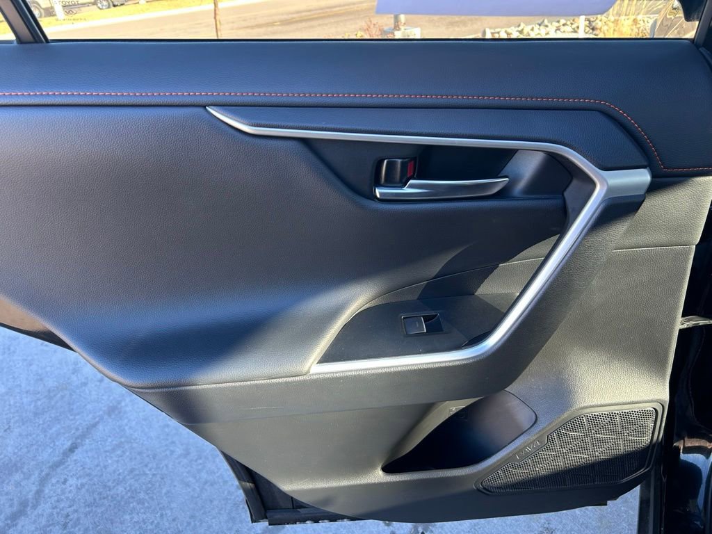 Used 2024 Toyota RAV4 Adventure image 26