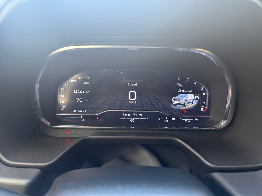 Used 2024 GMC Yukon XL SLT w/ SLT Luxury Package image 20