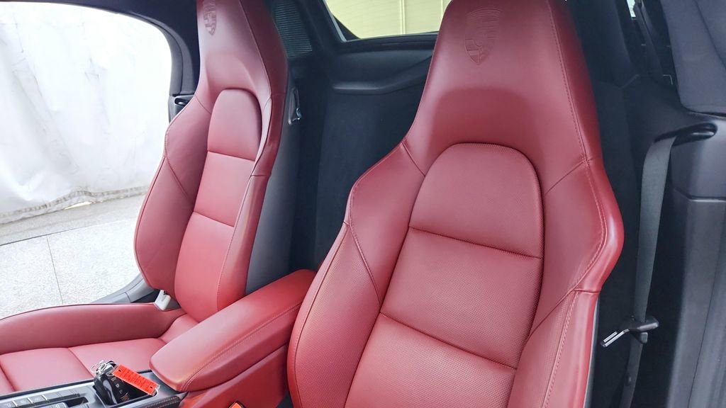 Used 2022 Porsche 718 Boxster GTS image 29