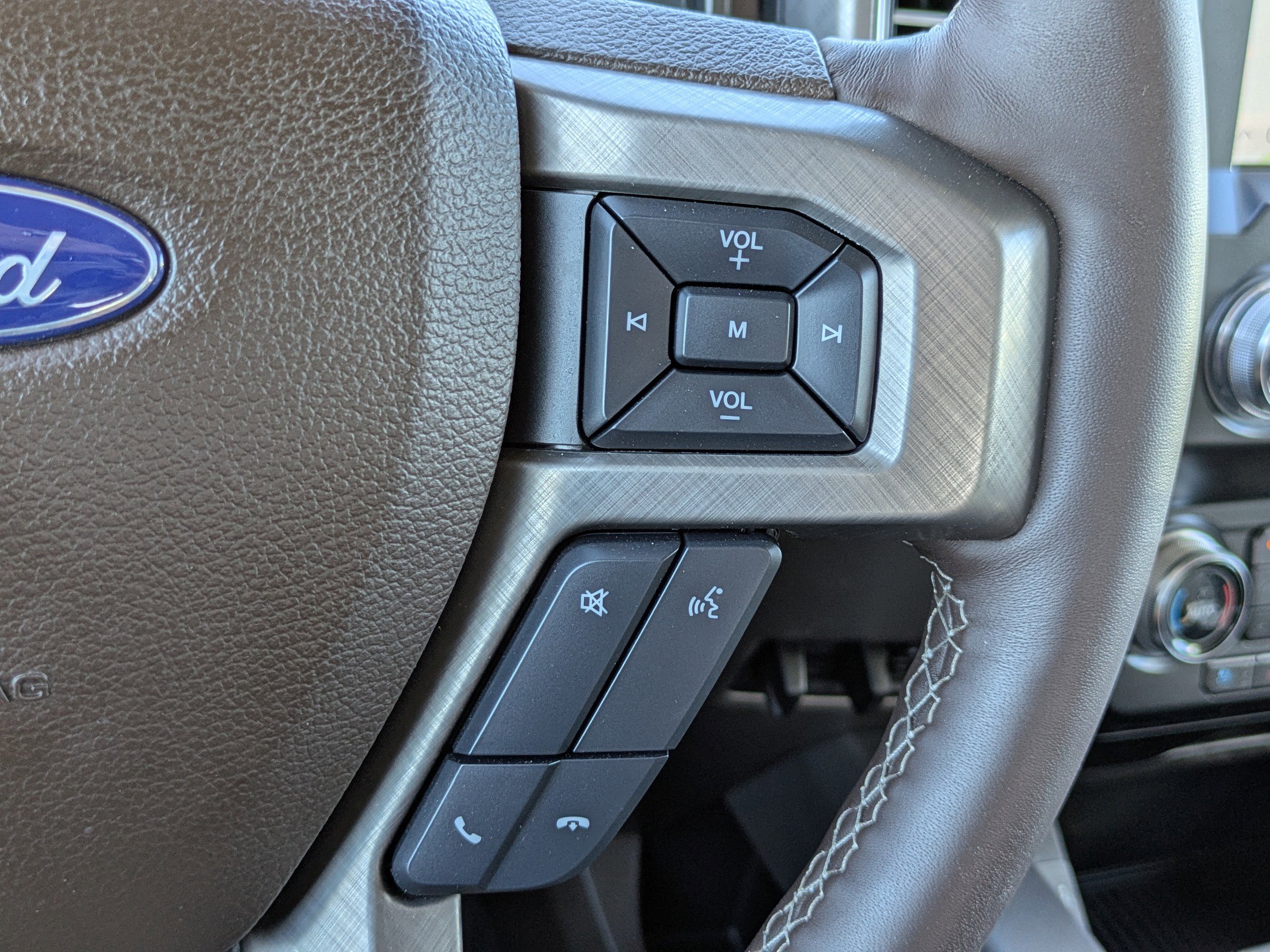 Used 2019 Ford F150 Limited RWD image 33