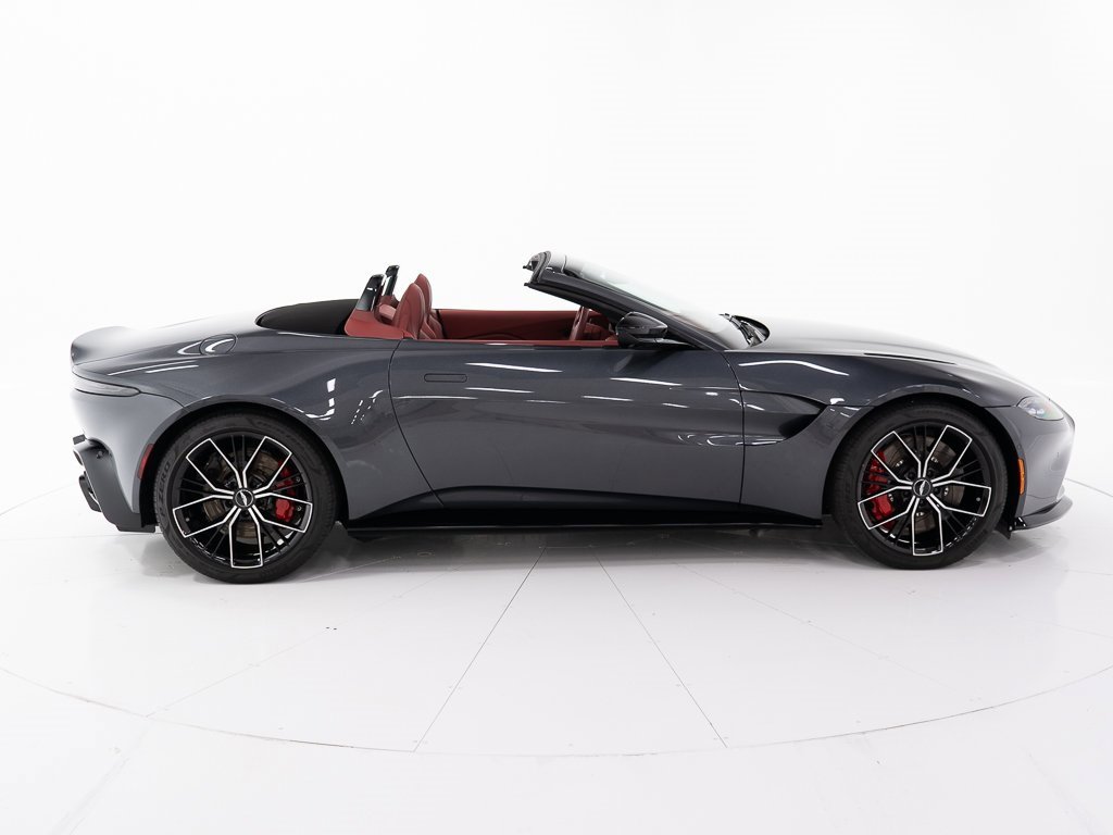 Used 2021 Aston Martin V8 Vantage Roadster image 6