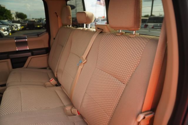 Used 2016 Ford F150 XLT w/ Equipment Group 302A Luxury image 13