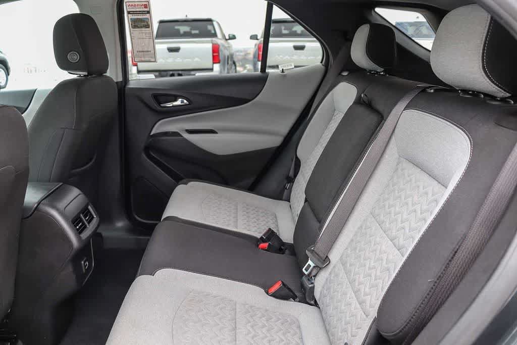 Used 2022 Chevrolet Equinox LT AWD/4WD image 16