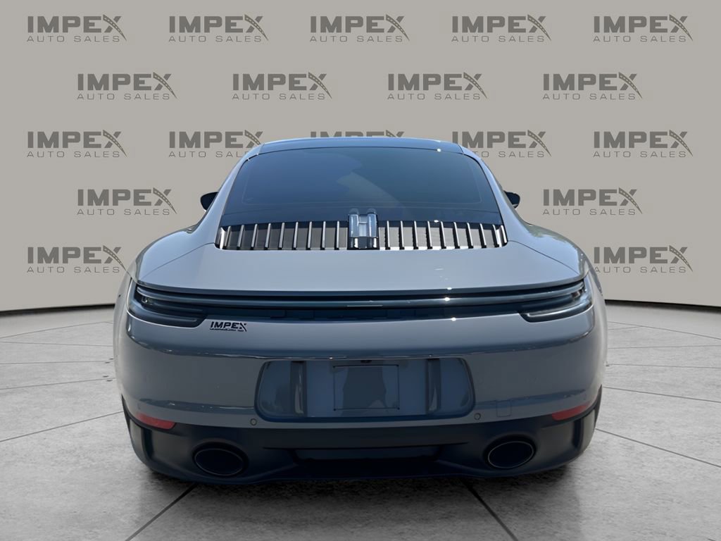 Used 2024 Porsche 911 Carrera GTS image 4
